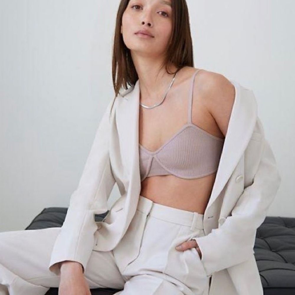 Aritzia Babaton Sculpt Knit Bra Top - Gray Mauve - XXS - Preowned